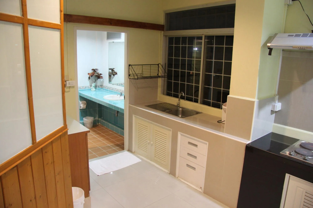 OYO 75486 Anna Residence Jomtien
