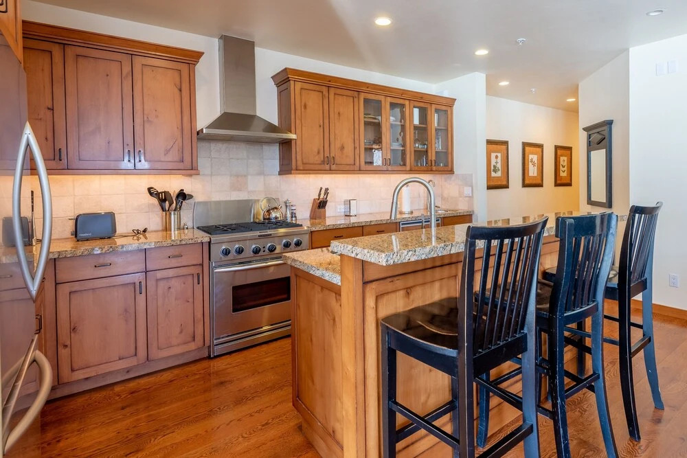Westview Terrace #3 2 Bedrooms 2 Bathrooms Condo