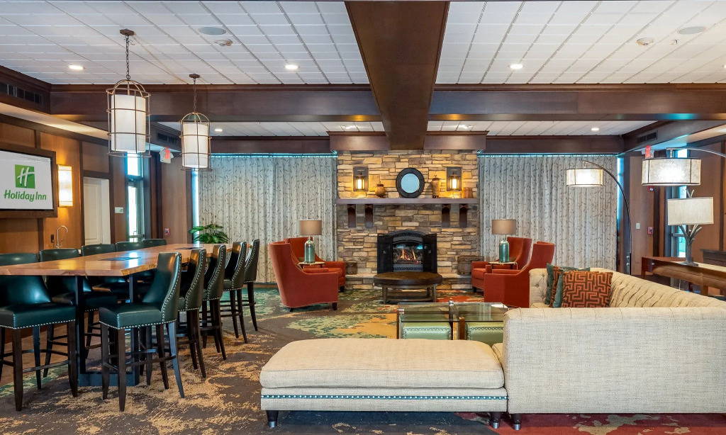 Holiday Inn Stevens Point - Convention Center by IHG