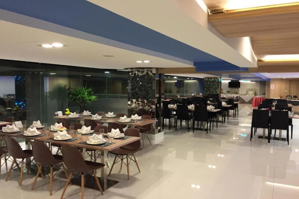Grand Tower Inn Sathorn Hotel