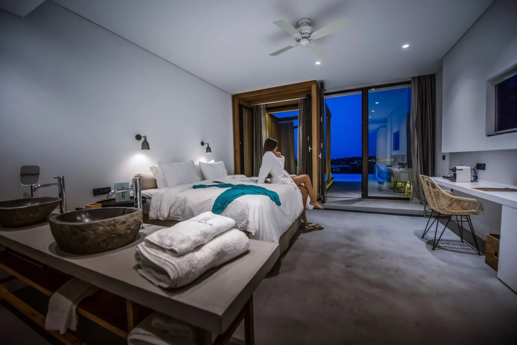 Tahoe adult only hotel