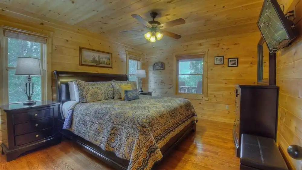 Windy Valley Retreat by Escape to Blue Ridge