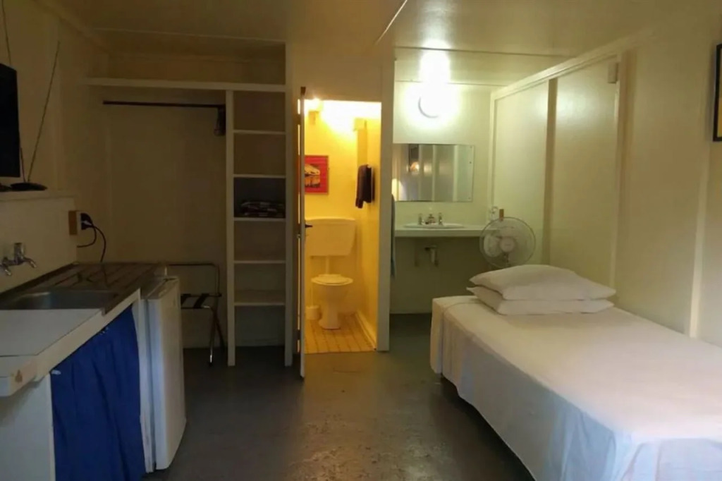 Paradise Inn