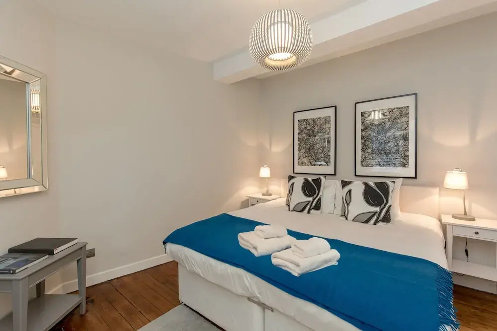 Unique & Stylish Grassmarket Apt - Close to Castle