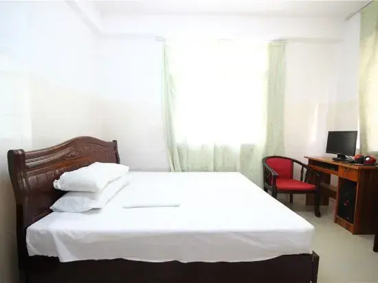 Nanning Xinhua Hotel (Nanning Hydropower Hospital Nancheng Department Store)