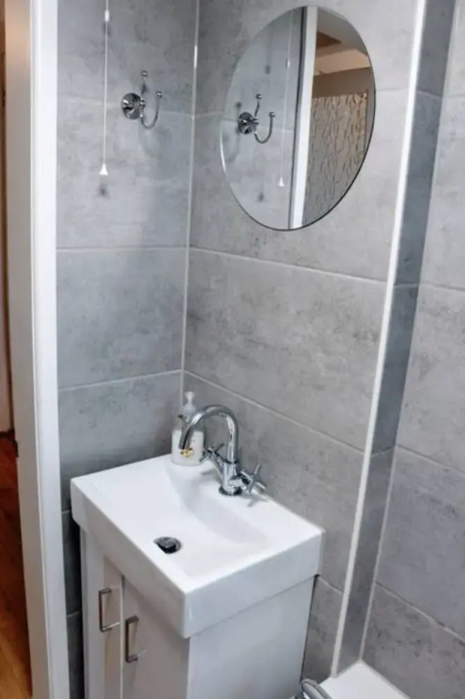 1 Bedroom Flat in City Centre Accommodates 4