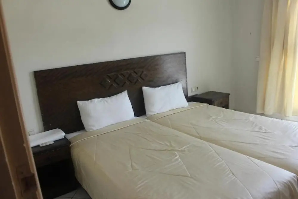NOMAD SPIRIT Hotel & Surfcamp