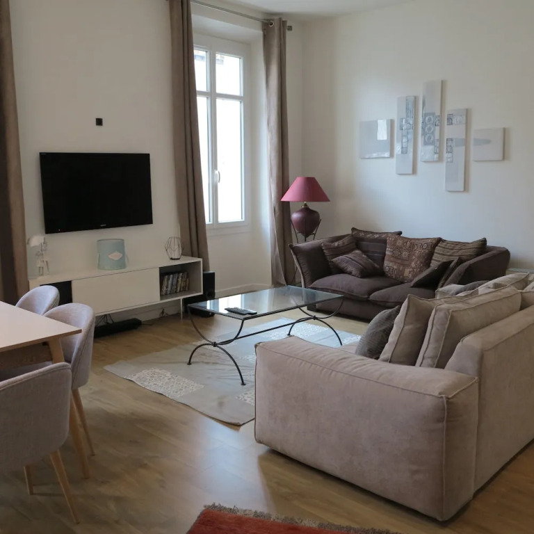 Viva Riviera Spacious 3 Bedrooms