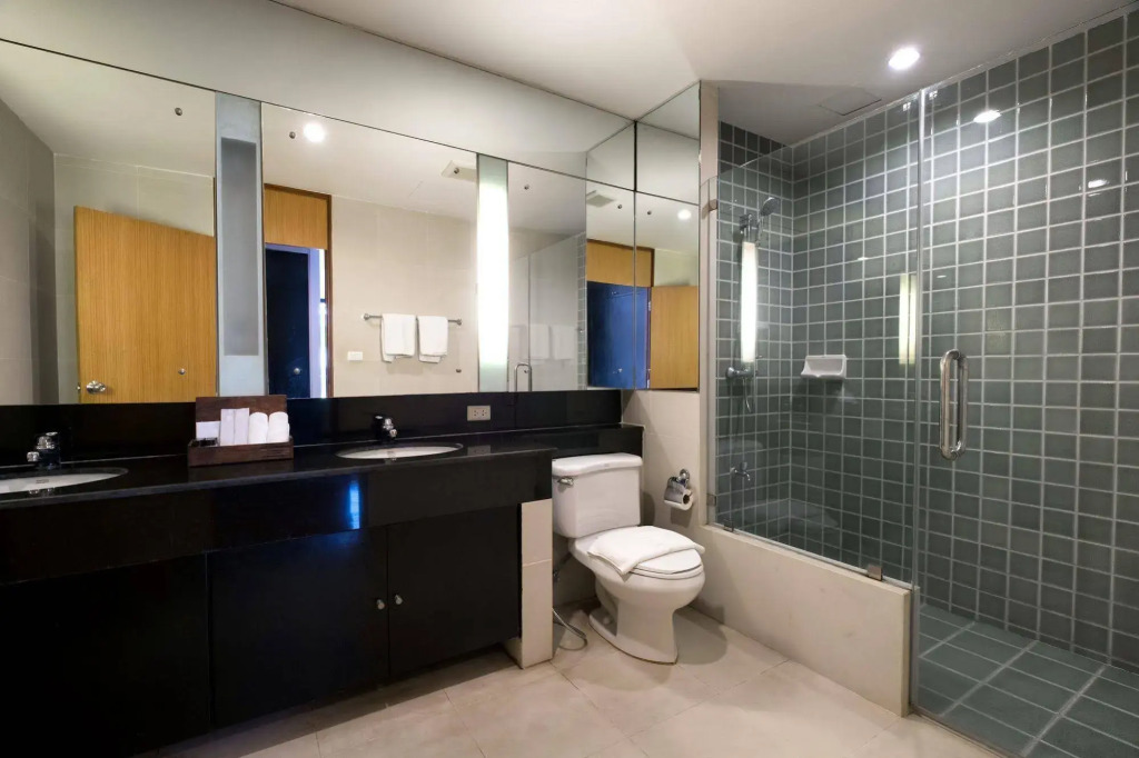 Benviar Tonson Residence