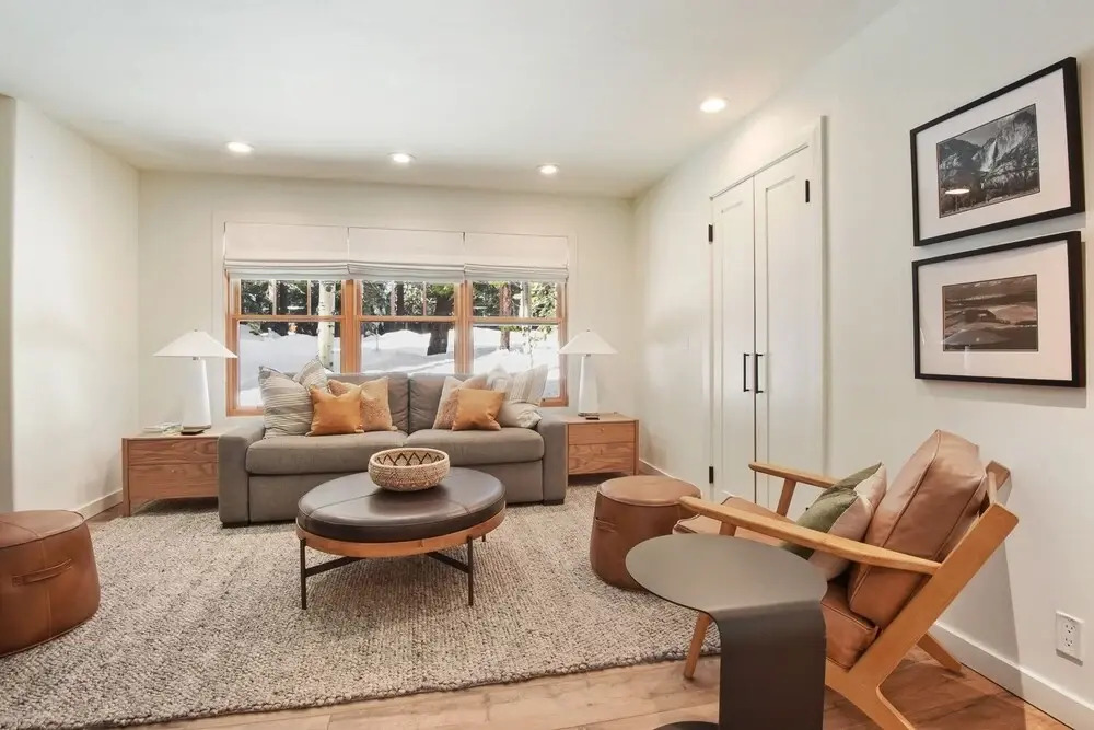 Old County Estate - Hot Tub 5 Bedroom Home by Redawning