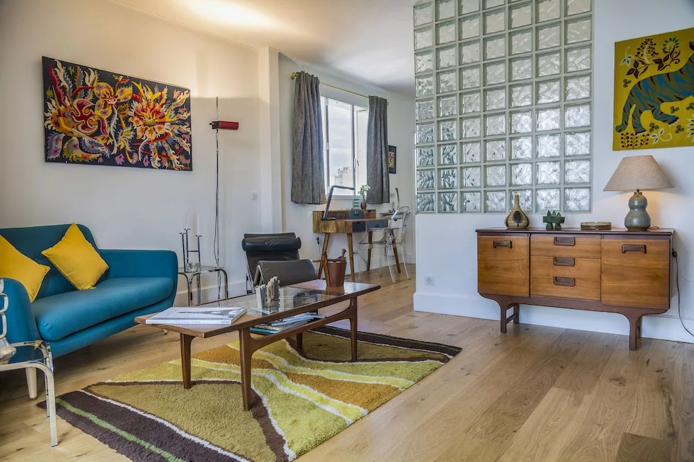 EUROPEA Eiffel Tower View Residence