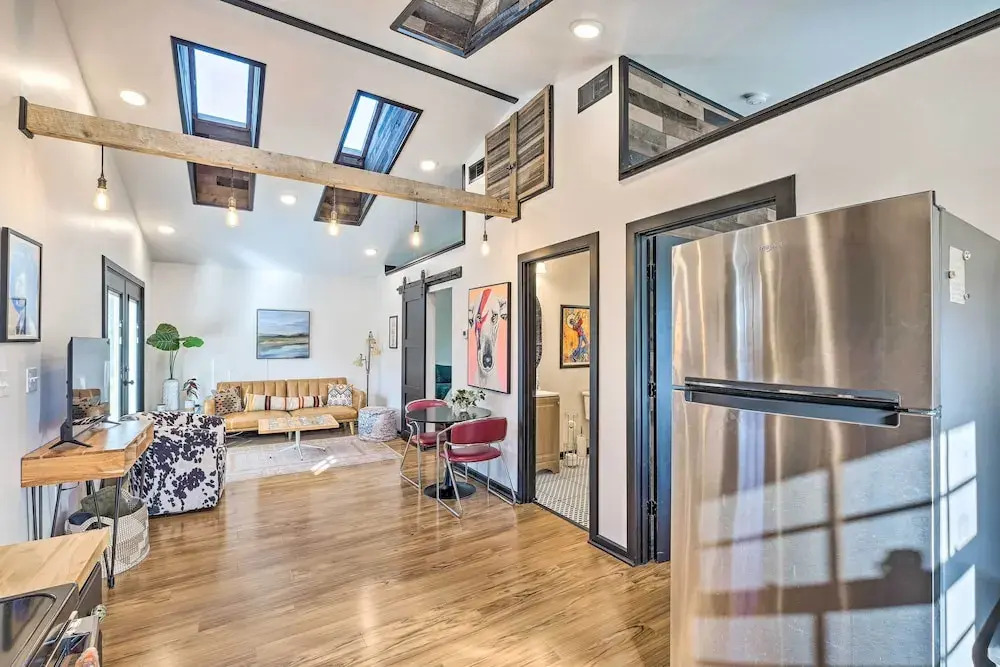 Modern Louisville Apartment w/ Furnished Deck