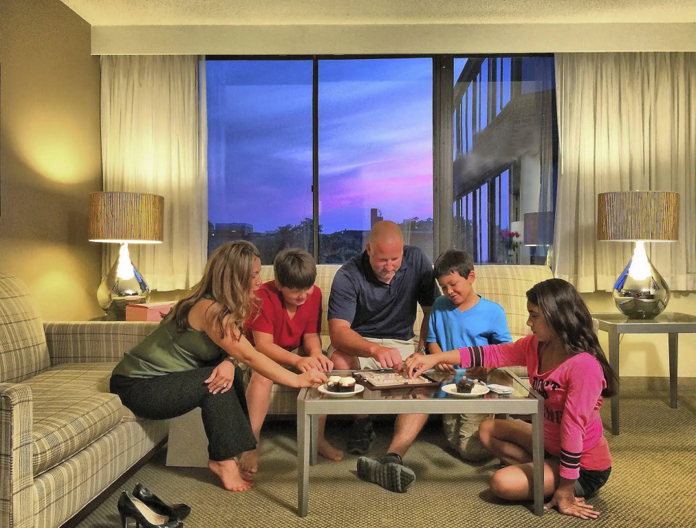 Georgetown Suites