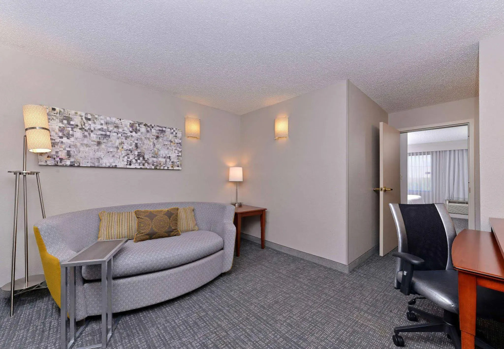 Courtyard by Marriott Laredo