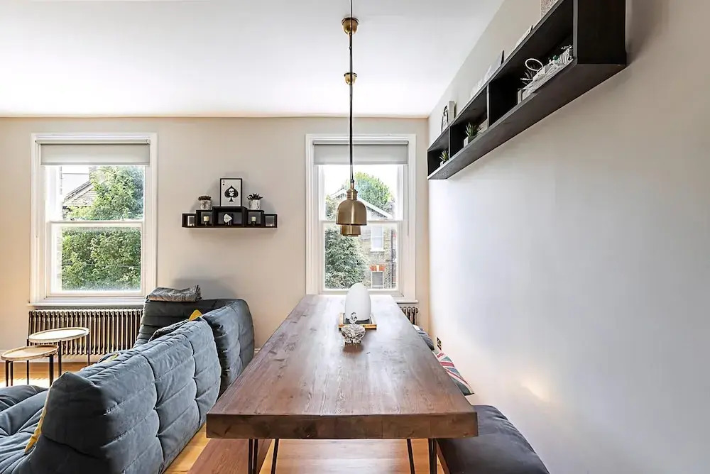 Rustic and Contemporary Haven in Brixton