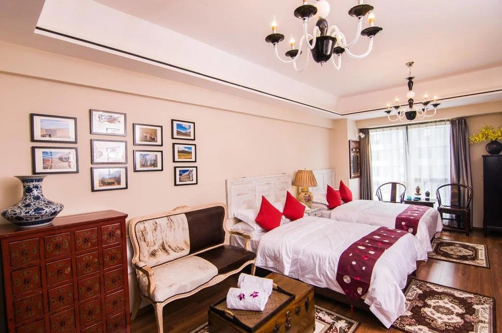 All Right Hotel