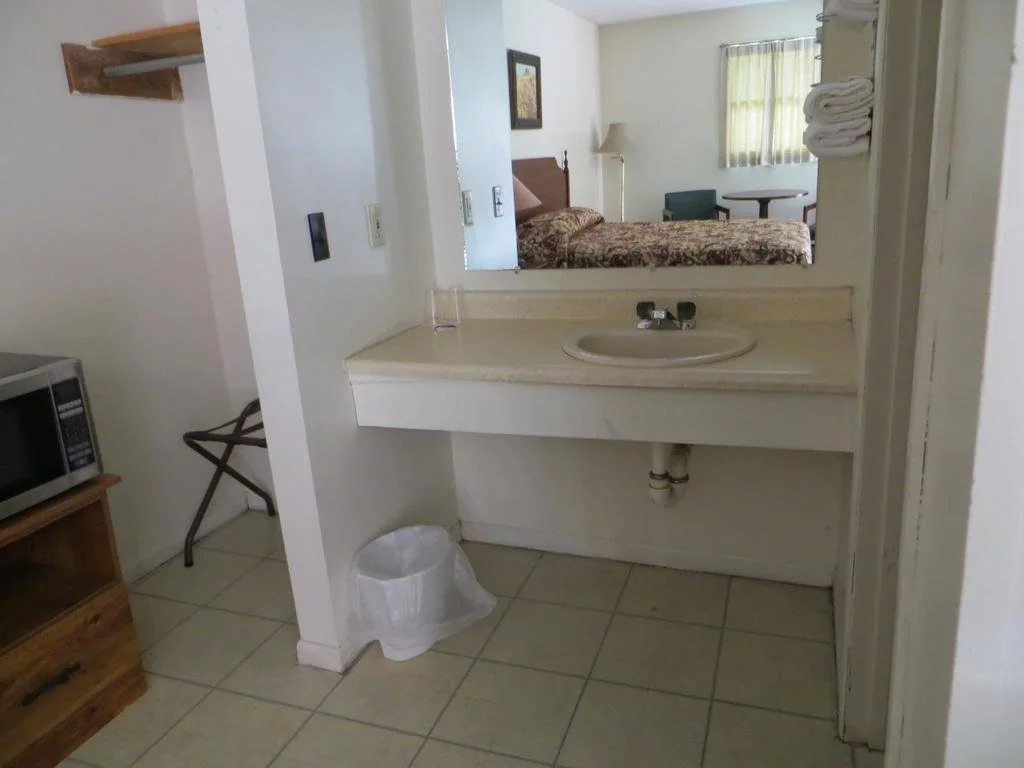 Dry Ridge Motor Inn