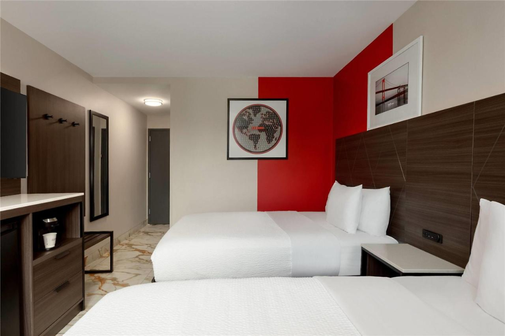 Ramada By Wyndham Brooklyn Empire Blvd