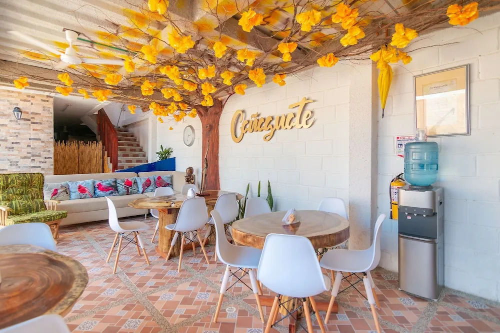 Ayenda Cañaguate
