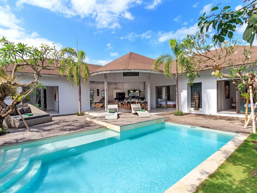 Villa Noa by Optimum Bali Villas Central Seminyak
