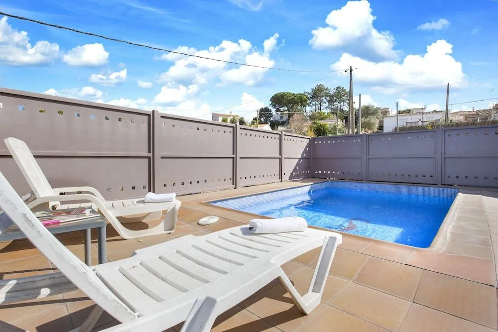 Villa Ferreira