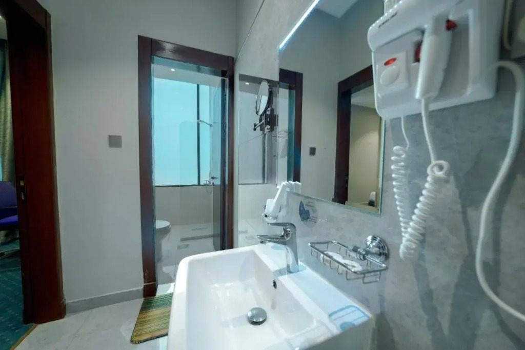 Celine Home Hotel Tawiq
