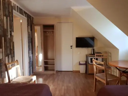 Parnu Mnt 27 Hostel