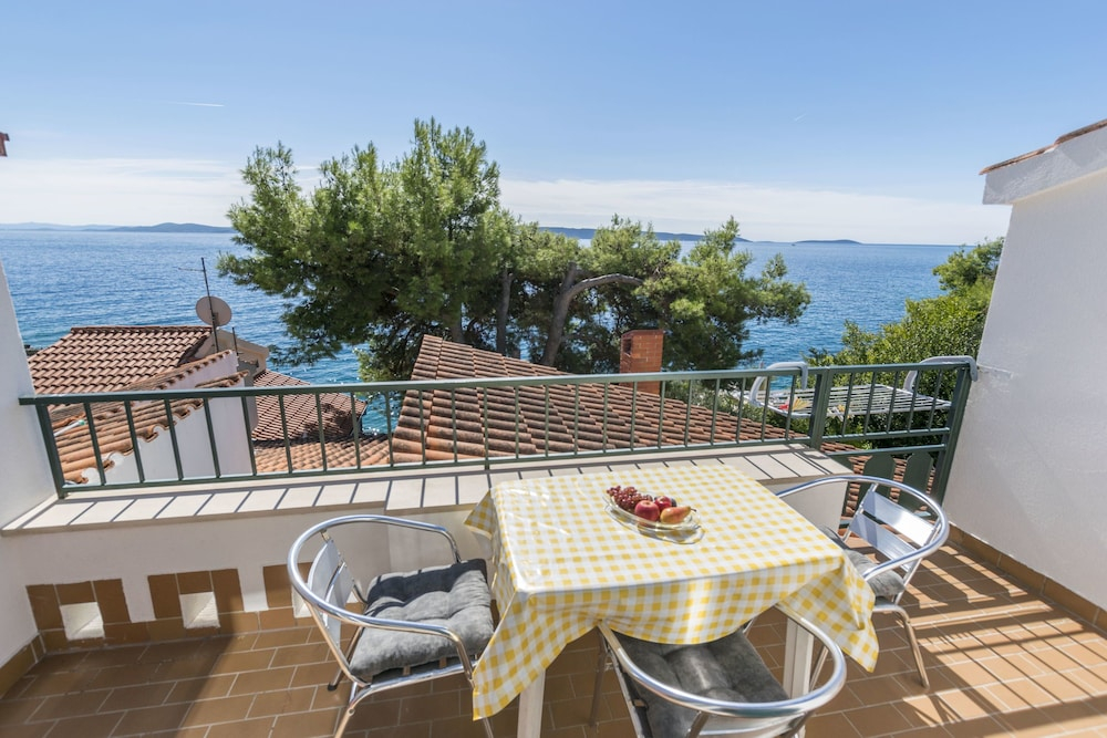 Apartments Villa Bok