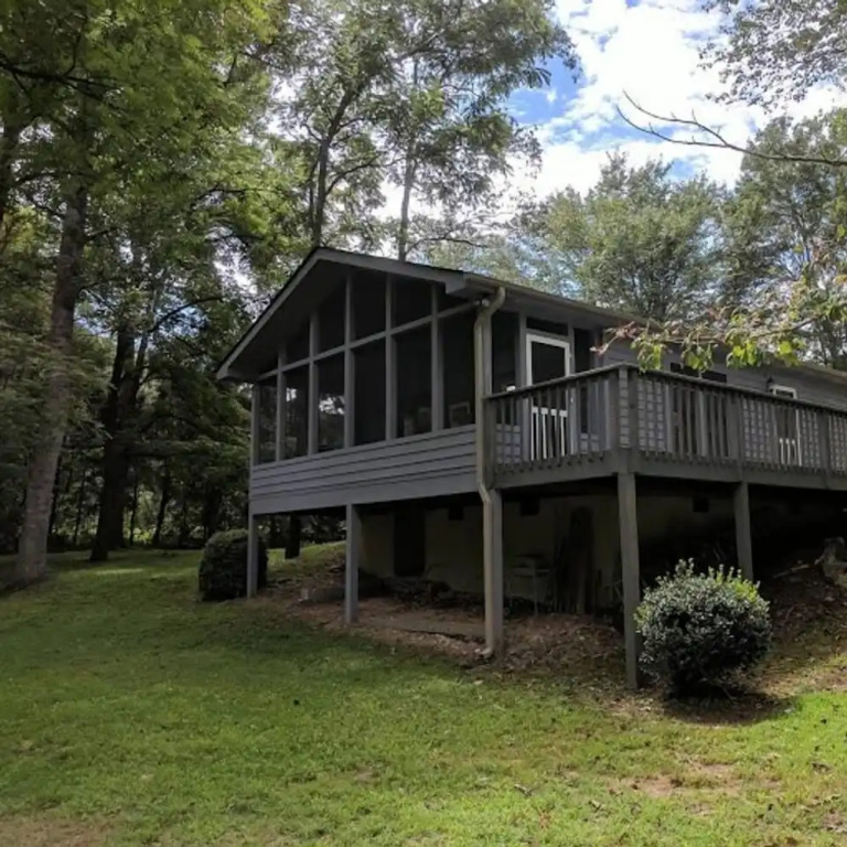Reedy Patch Cabin - Bungalows for Rent in Hendersonville