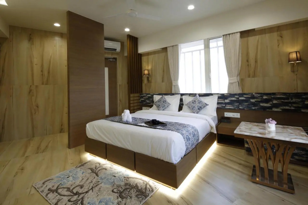 Hotel Elysian Residency