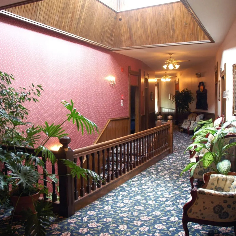 Grand Central Hotel