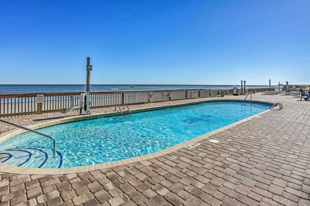 Beachfront Murrells Inlet Condo w/ Ocean Views