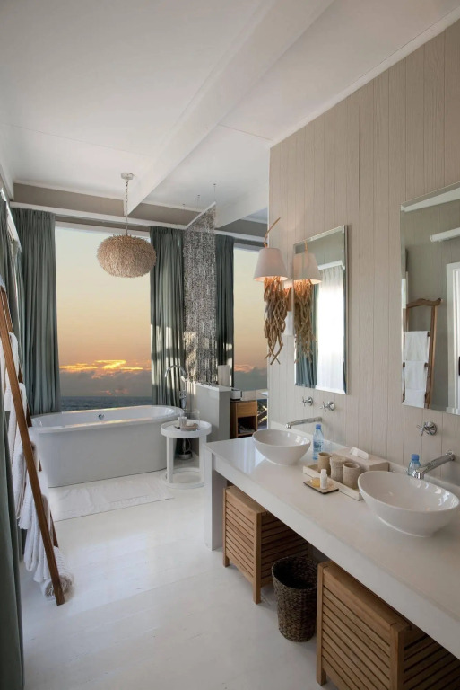 White Pearl Resorts