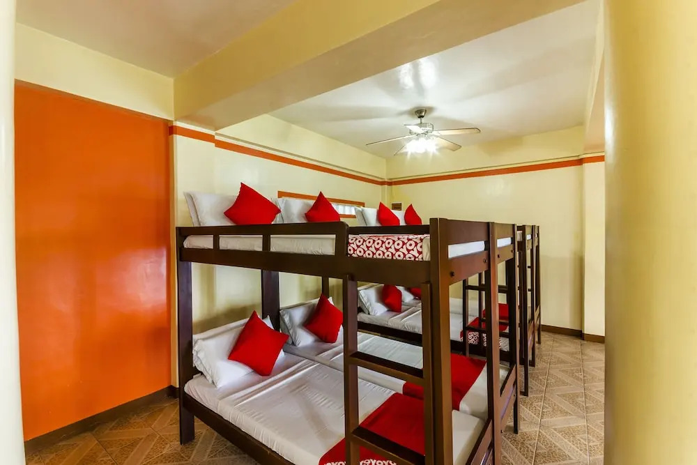 Issa’s Haven by OYO Rooms