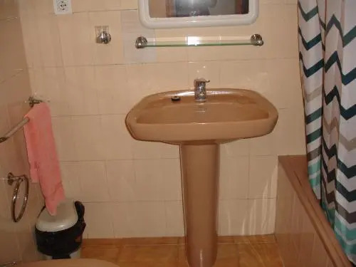 Apartment 60