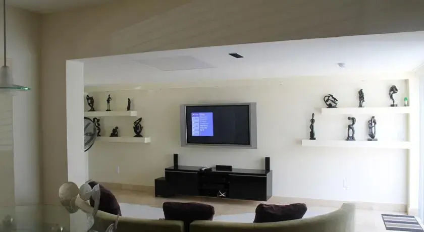 Diamond Vacation Home Near the Beach
