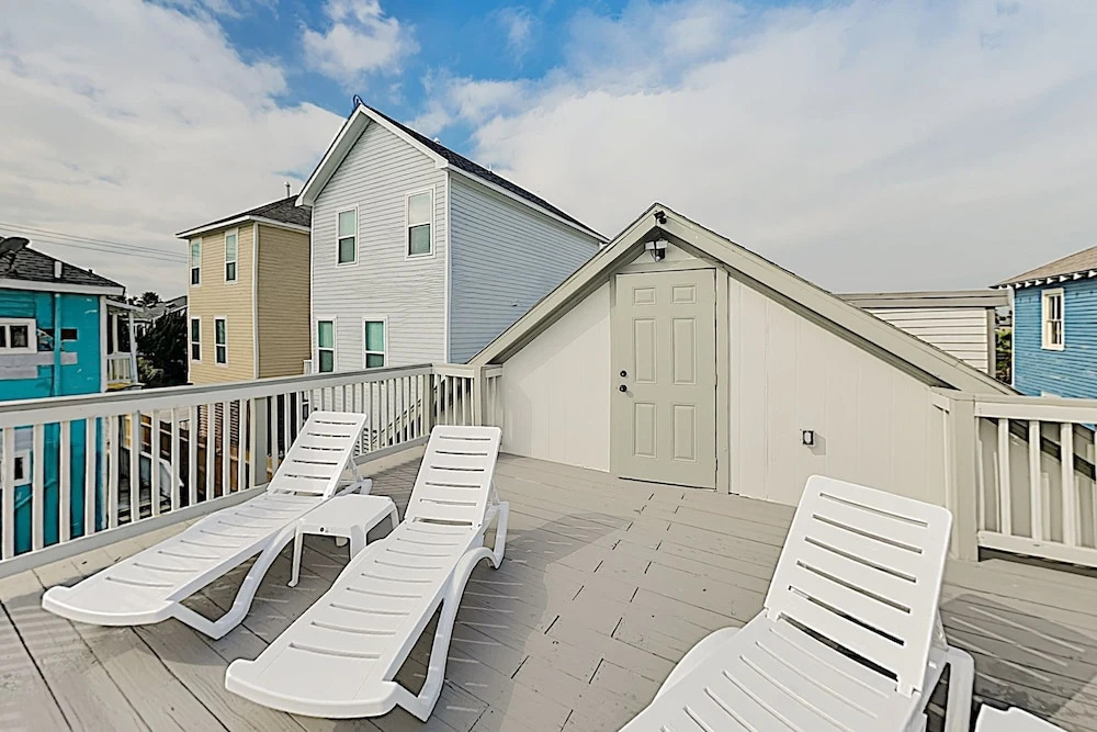 New Listing! Updated Gulf Getaway W/ Sundeck 4 Bedroom Home