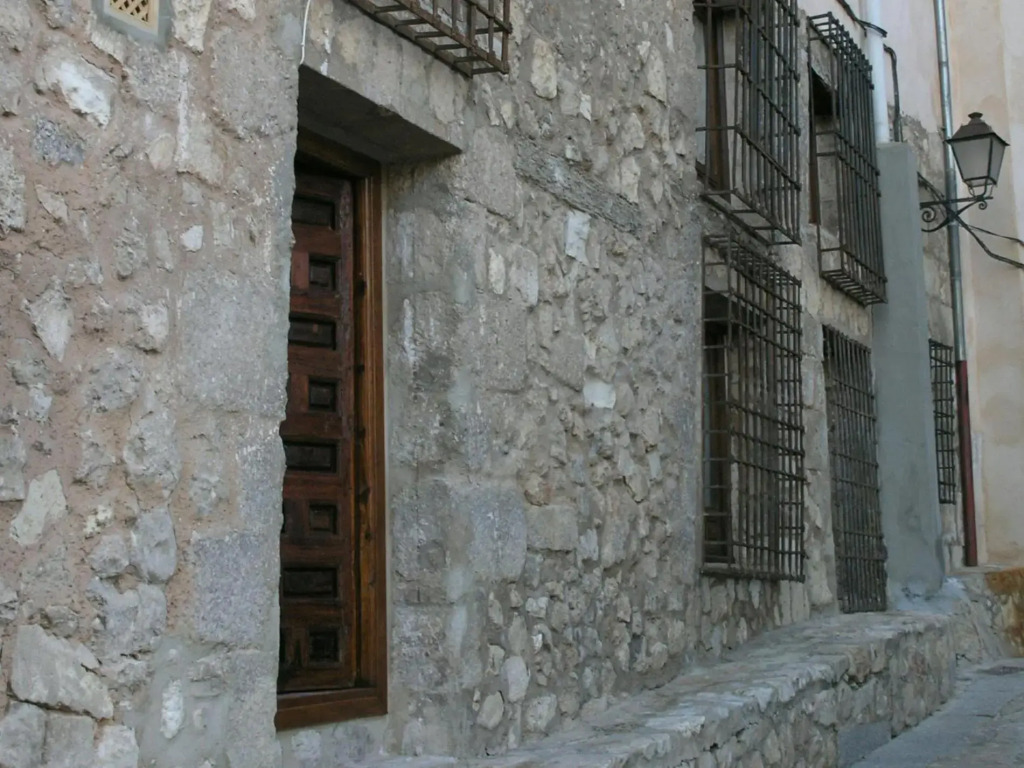 AT Casa de Alfonso VIII
