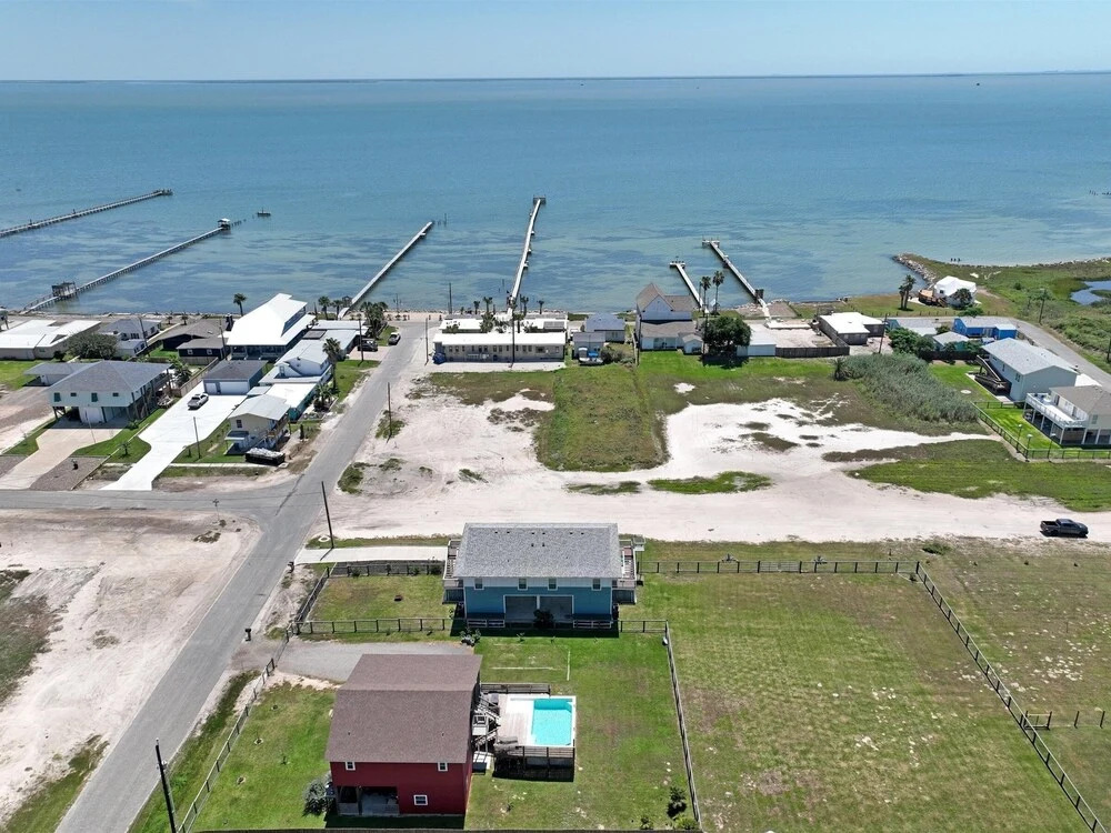 Pelican Paradise 913rpa 2 Bedroom Home by RedAwning