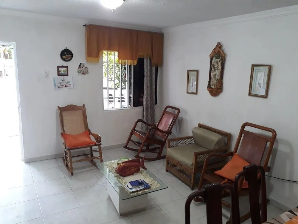 Posada Green Sea San Luis pesos with breakfast included starting in March