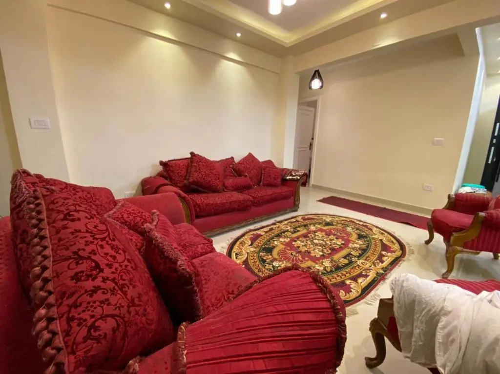 FAMILY ONLY luxury apartment