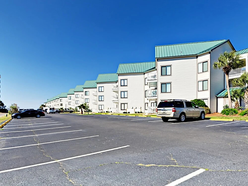 Sunny Gulf Shores Plantation Condo by RedAwning