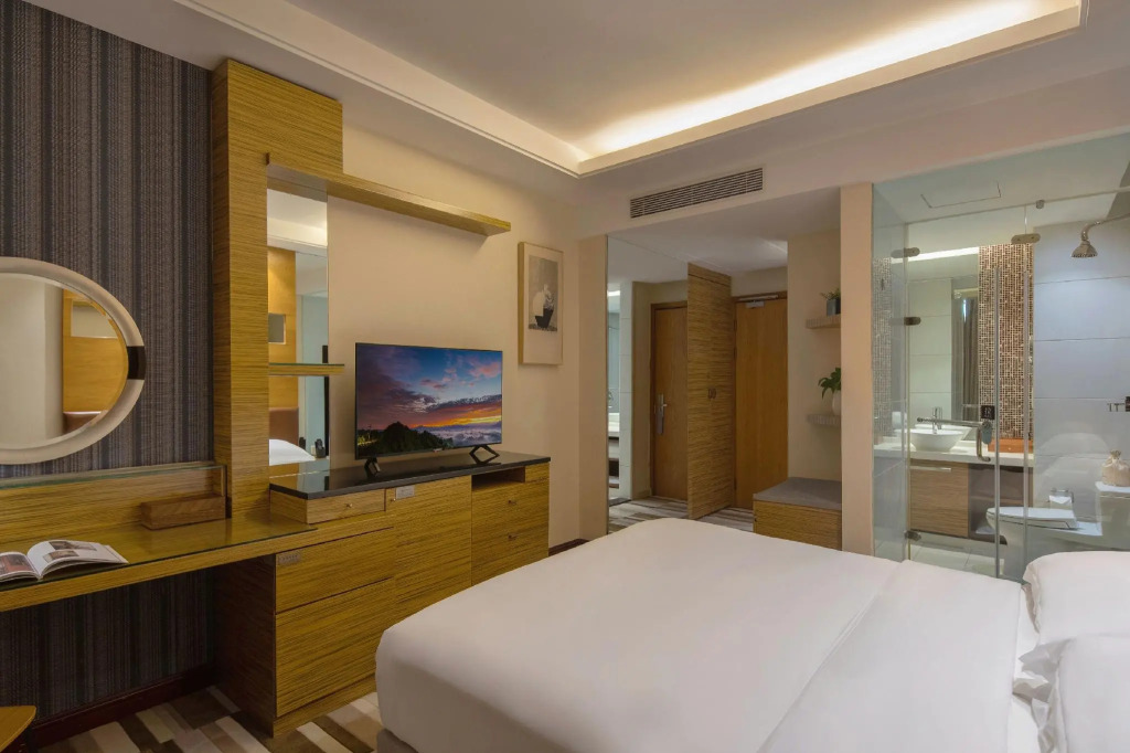 Golden Island Holiday Hotel