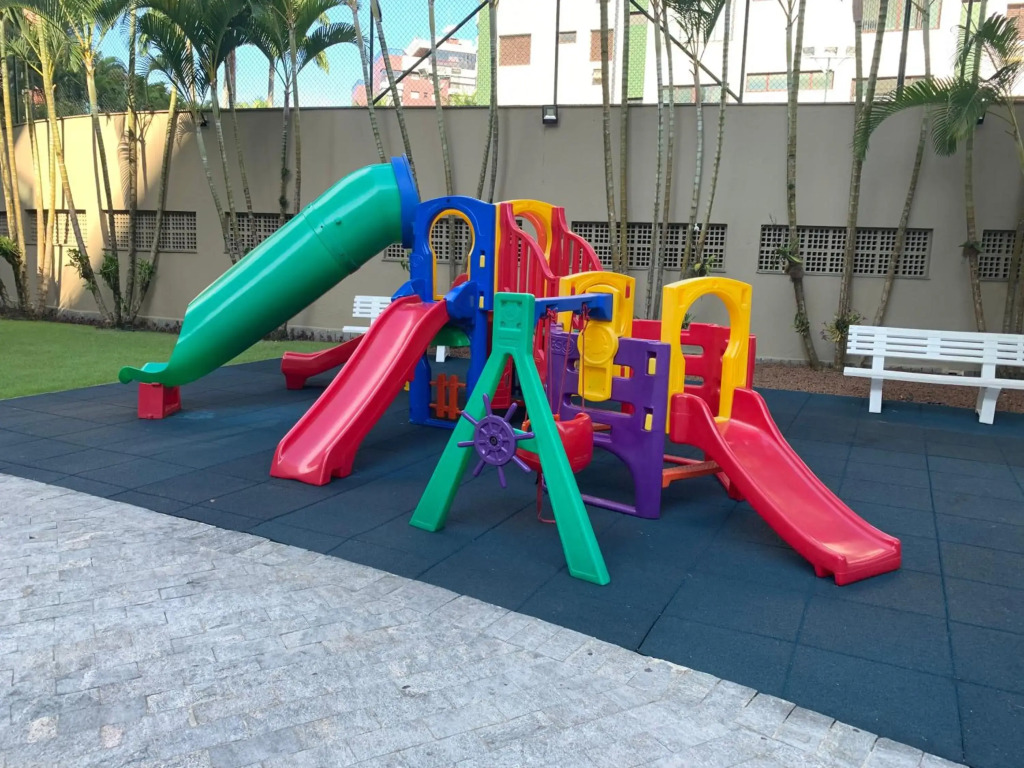 Boulevard MENORES SOMENTE ACOMPANHADOS DOS PAIS