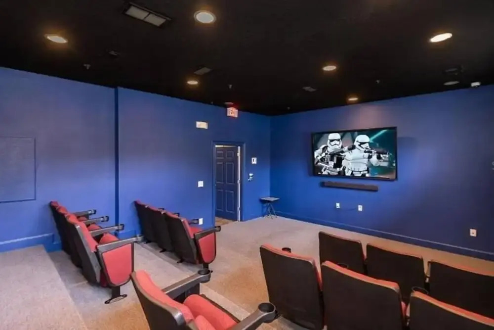 4bd Villa Near Epic Universe and Disney with private Pool townhouse