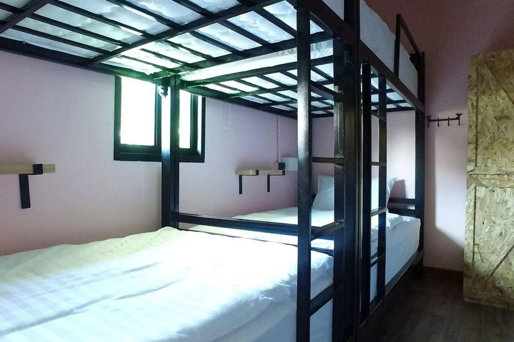 Doolay Beachfront Hostel