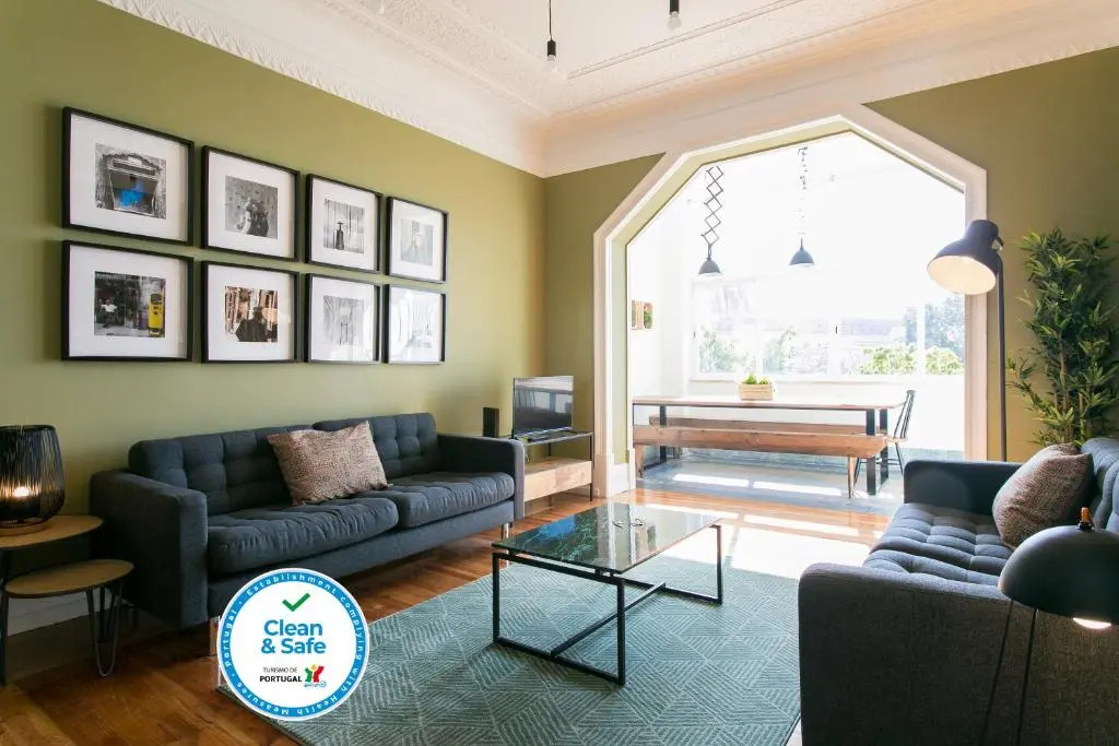 Rato by Central Hill Apartments