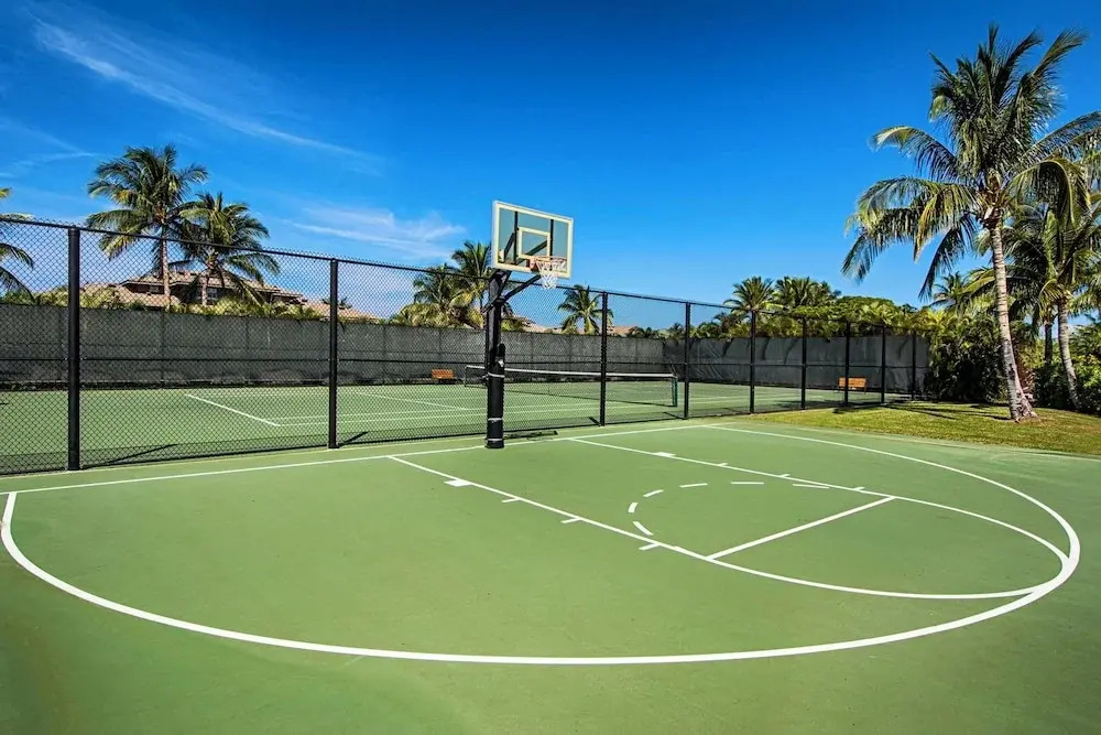 Direct Ocean Front - AC - Concierge Included - Ocean Viewing Lanai & Near Shops! -vrkcv