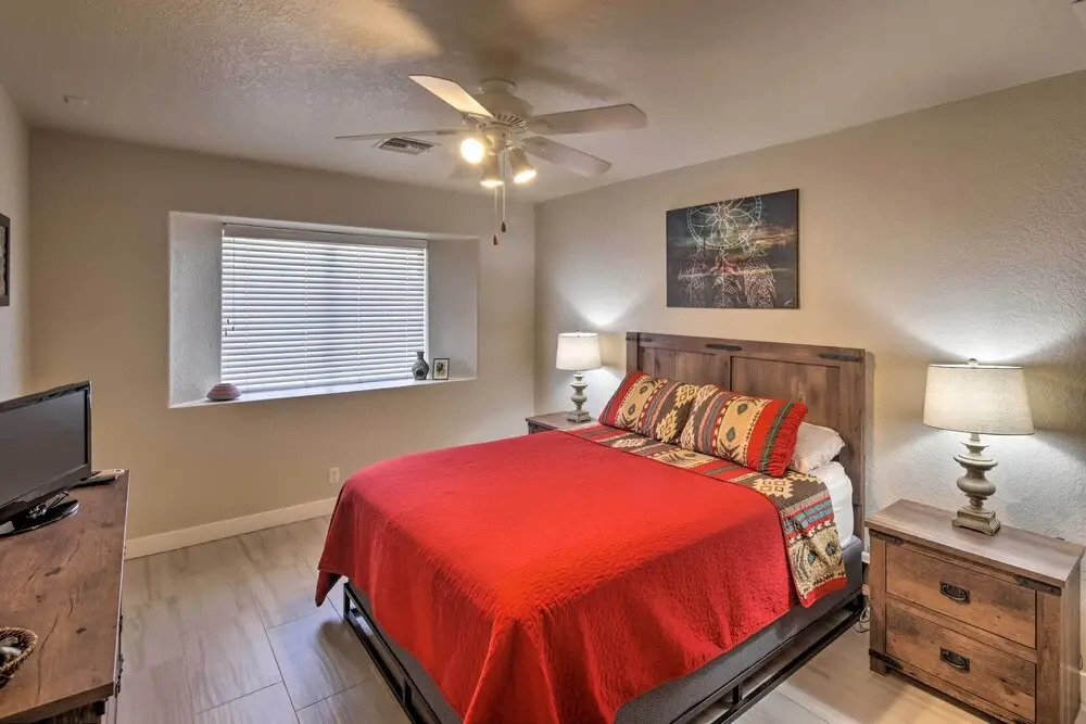Lake Havasu Home: Heated Pool & Golf Course Views
