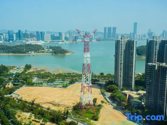 Ruili Apartment
